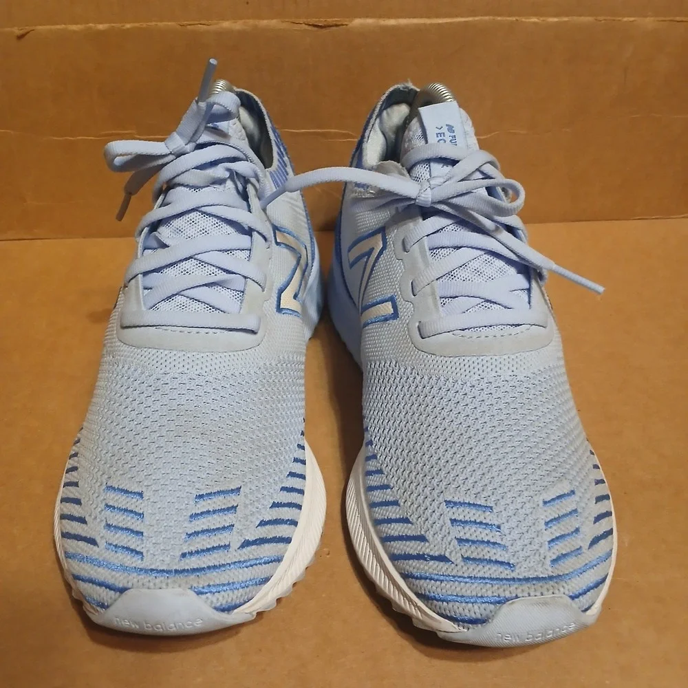 New Balance FuelCell Echo Women 8.5 Blue White Running Shoes Sneakers Walking